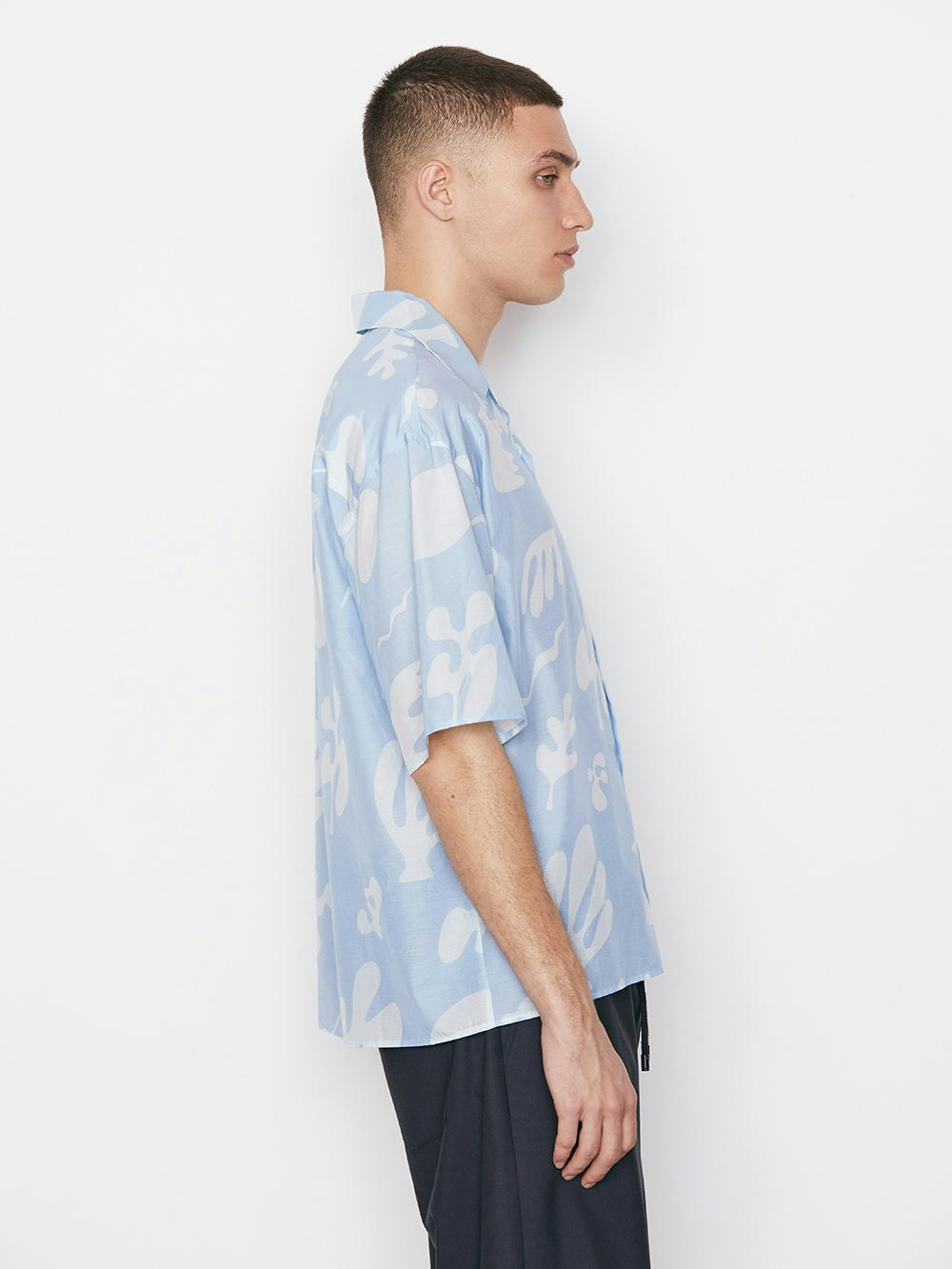 shirt side view